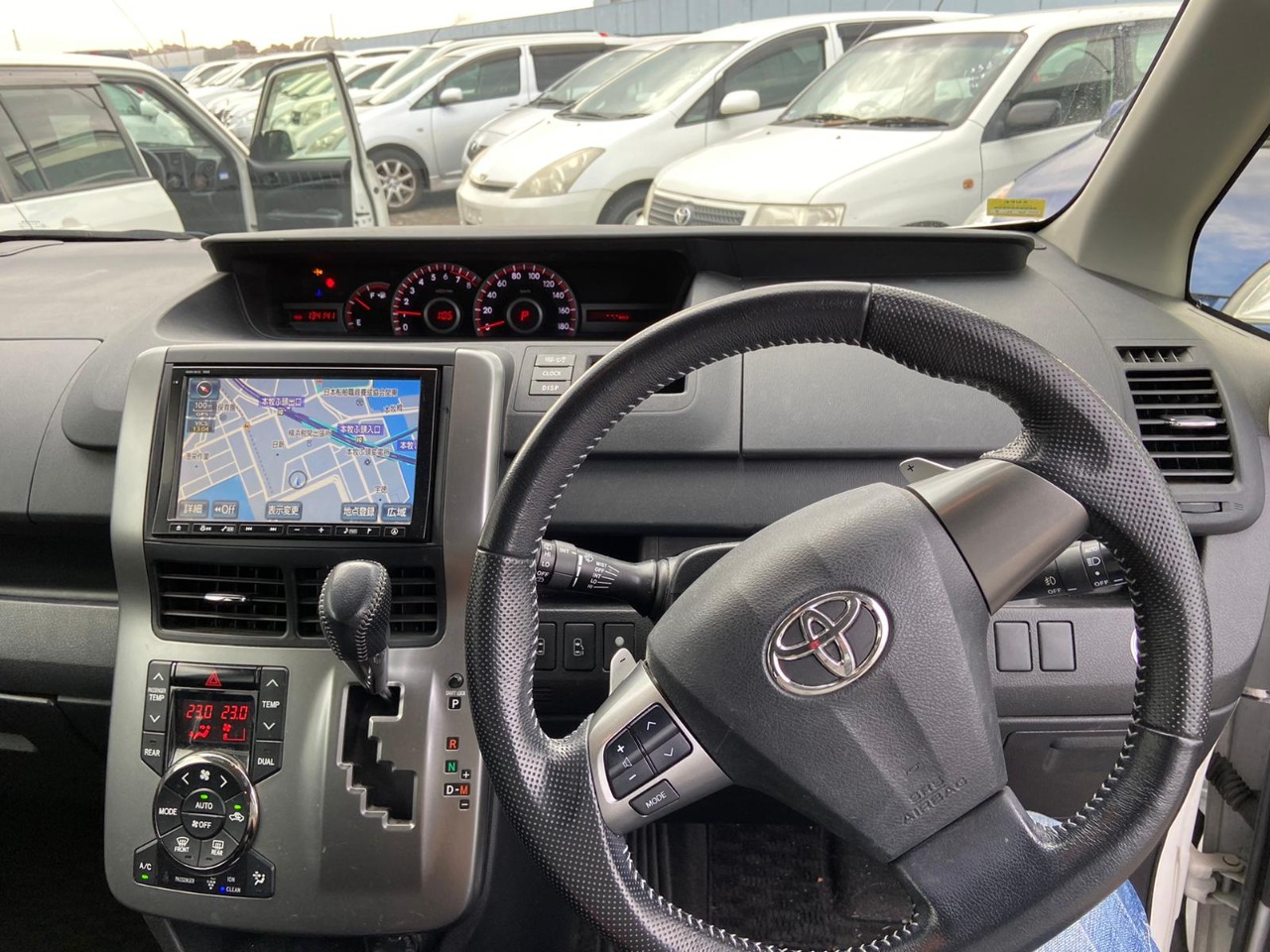 2012 Toyota VOXY